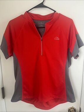 L.L.Bean Women’s Red & Gray Short Sleeve Quarter-Zip Cycling Shirt | Size Large